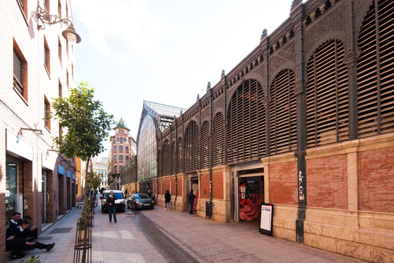 Malaga Tour Apartment- Elegance & Confort In The Historic Center Exterior photo